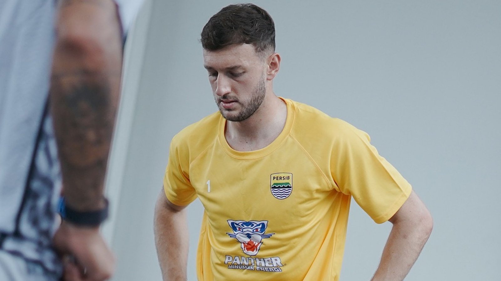 The Rise of AI-Powered Personal Assistants: How They Manage